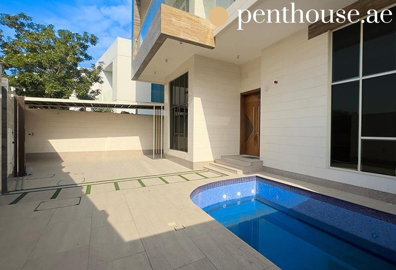Private Pool & Elevator| Luxury Villa near Mercato photo 10