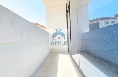 Apartment - 2 Bedrooms - 3 Bathrooms for rent in Al Thani Muwaileh - Muwaileh Commercial - Sharjah