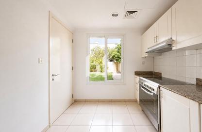 Villa - 2 Bedrooms - 3 Bathrooms for rent in Springs 15 - The Springs - Dubai Villa - 2 Bedrooms - 3 Bathrooms for rent in Springs 15 - The Springs - Dubai