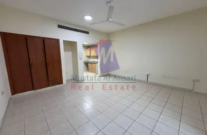 شقة - 1 حمام للبيع في O03 - طراز فارسي - المدينة العالمية - دبي