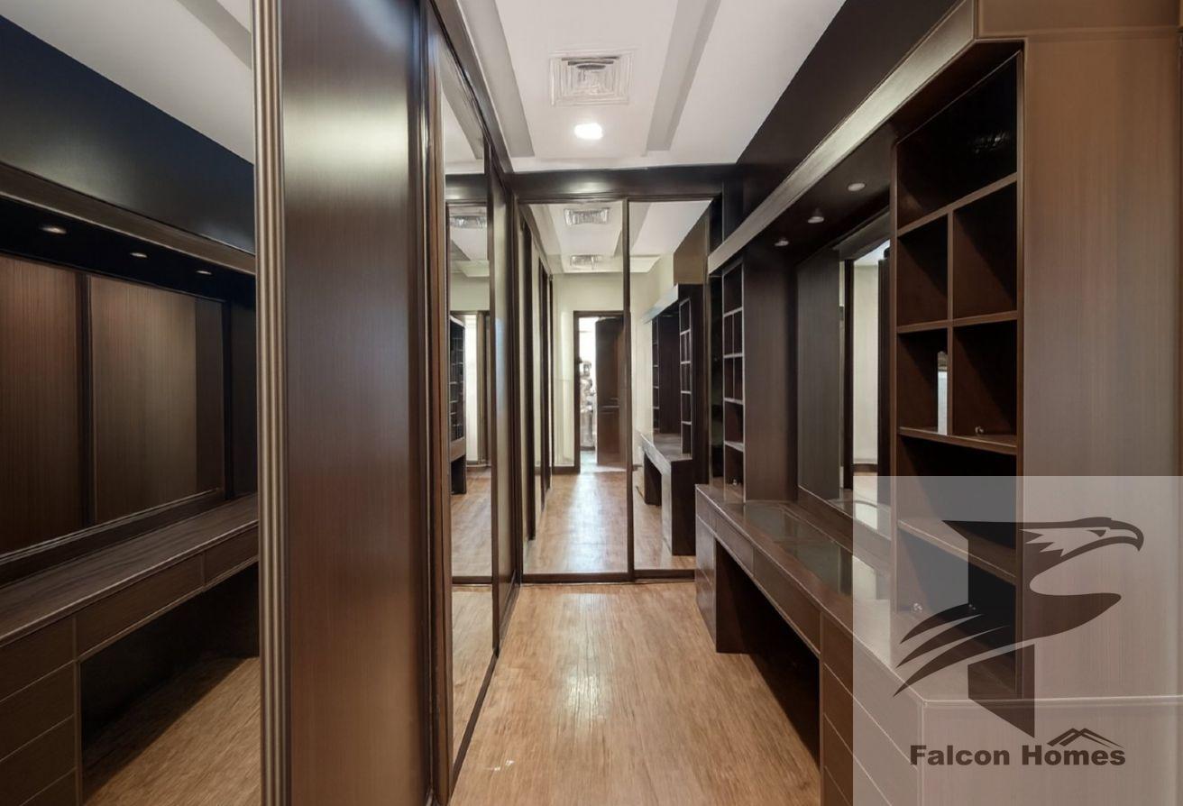 Spacious 7BR+Maids Palatial Villa | Prime Location photo 16