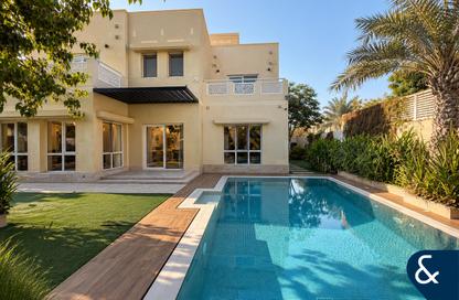 Villa - 5 - 4 for sale in Meadows 8 - Meadows - Dubai