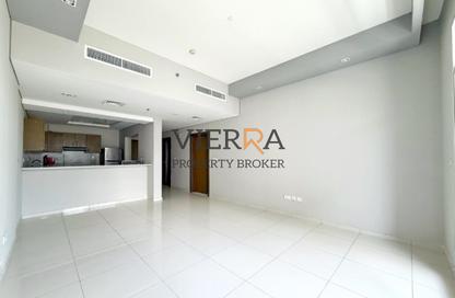 Apartment - 1 - 2 for rent in Topaz Residence 3 - Topaz Residence - Dubai Silicon Oasis - Dubai Apartment - 1 - 2 for rent in Topaz Residence 3 - Topaz Residence - Dubai Silicon Oasis - Dubai
