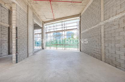 Retail - Studio for rent in Dubai Land Residence Complex - Dubai