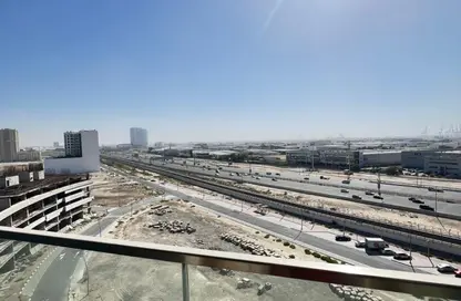 Apartment - 1 Bathroom for rent in Alexis Tower - Downtown Jebel Ali - Dubai