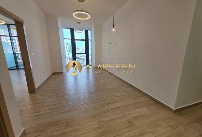 57773377 - Property Image 3