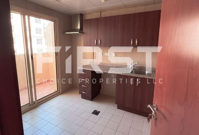 56151102 - Property Image 3