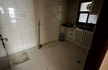 Apartment - 1 - 1 for rent in Qasimia 10 building - Al Mahatta - Al Qasimia - Sharjah
