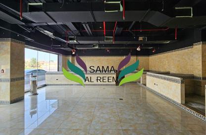 Shop - Studio - 2 for rent in Garden City 2 - Jumeirah Garden City - Al Satwa - Dubai