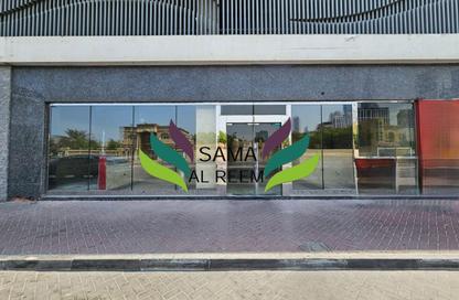 Shop - Studio - 2 for rent in Garden City 2 - Jumeirah Garden City - Al Satwa - Dubai