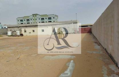 Warehouse - Studio - 3 Bathrooms for rent in Umm Al Thuoob - Umm Al Quwain