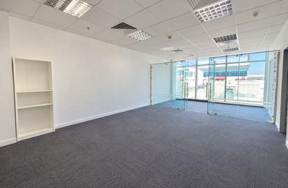 Office Space - Studio - 2 for rent in Makeen Building - Airport Road - Al Garhoud - Dubai