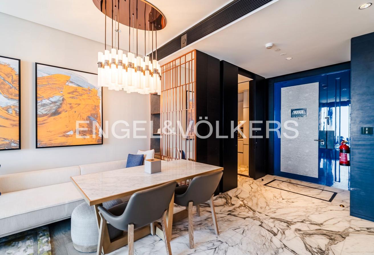 Luxury Living| Spacious | Exclusive photo 12