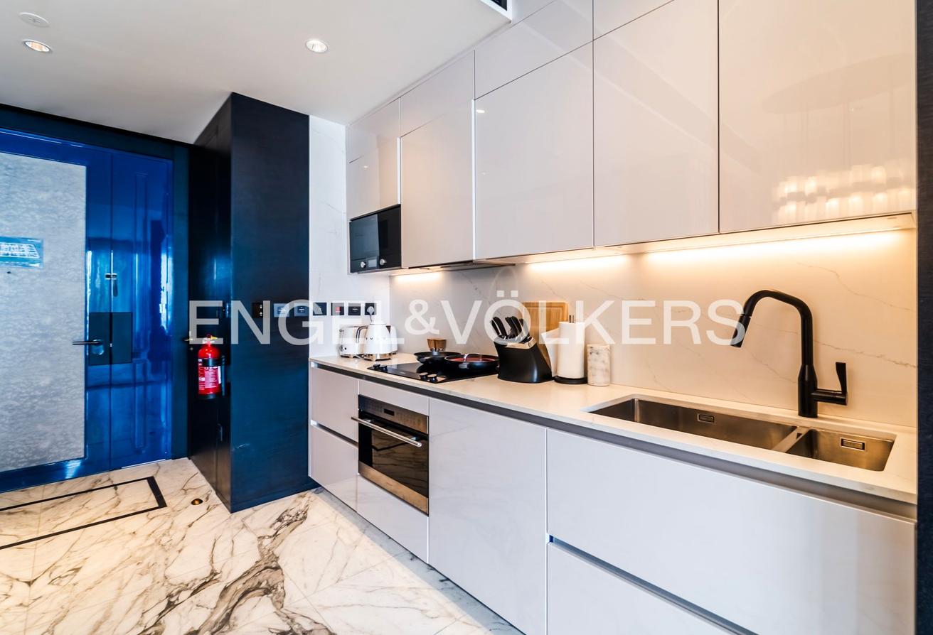 Luxury Living| Spacious | Exclusive photo 13
