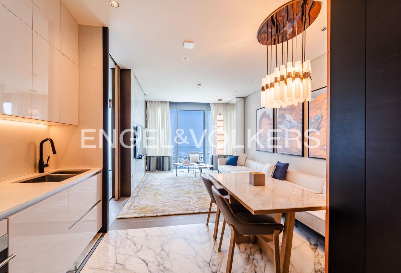 Luxury Living| Spacious | Exclusive photo 10