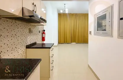 Apartment - 1 Bathroom for rent in Uniestate Millennium Tower - Dubai Silicon Oasis - Dubai