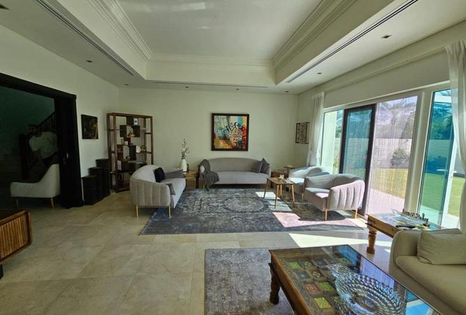 82382623 - Property Image 2