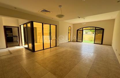 Villa - 4 Bedrooms - 6 Bathrooms for rent in Naseem - Mudon - Dubai