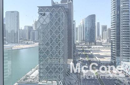 Apartment - Studio - 1 Bathroom for rent in Damac Maison Prive A - Damac Maison Prive - Business Bay - Dubai