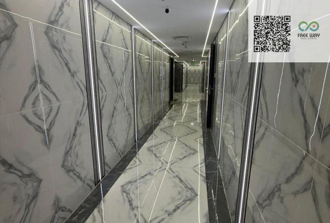 98253979 - Property Image 2