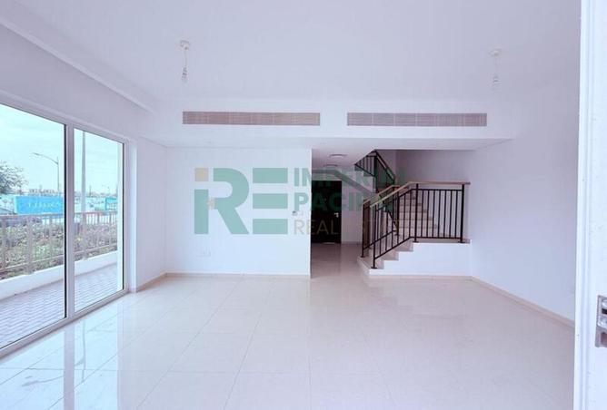 109032798 - Property Image 2