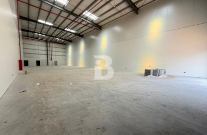 Warehouse - Studio for rent in Dubai Investment Park 1 (DIP 1) - Dubai Investment Park (DIP) - Dubai Warehouse - Studio for rent in Dubai Investment Park 1 (DIP 1) - Dubai Investment Park (DIP) - Dubai