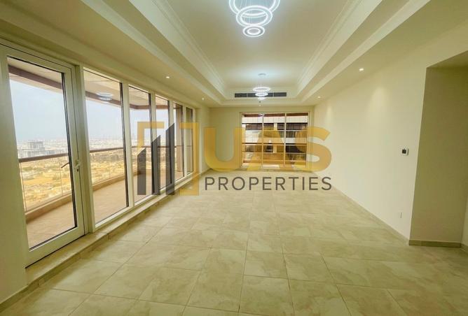 114619685 - Property Image 2