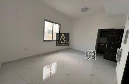 Apartment - Studio - 1 Bathroom for rent in Al Rumailah building - Al Rumailah 2 - Al Rumaila - Ajman