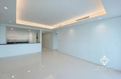 شقة - 2 غرف نوم - 2 حمامات للايجار في فندق ومساكن برج باراماونت - الخليج التجاري - دبي