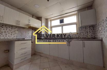 Apartment - 1 Bedroom - 2 Bathrooms for rent in Abu Shagara building - Abu shagara - Sharjah