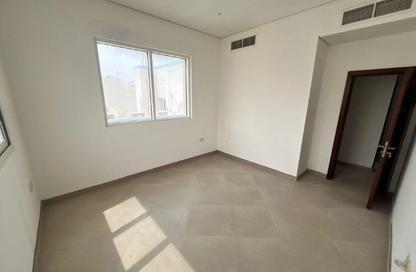 Apartment - 1 Bedroom - 2 Bathrooms for rent in Al Qulaya'ah - Al Sharq - Sharjah