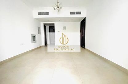 Apartment - 1 Bedroom - 2 Bathrooms for rent in Muwailih Building - Muwaileh - Sharjah
