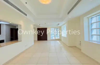 Apartment - 2 Bedrooms - 3 Bathrooms for rent in Bin Hendi Tower - Mankhool - Bur Dubai - Dubai