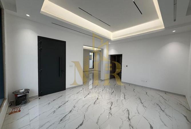 101994779 - Property Image 3