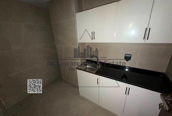 128813478 - Property Image 2