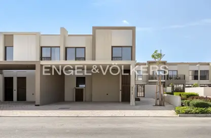 Townhouse - 4 Bedrooms - 4 Bathrooms for sale in La Violeta 2 - La Violeta - Villanova - Dubai