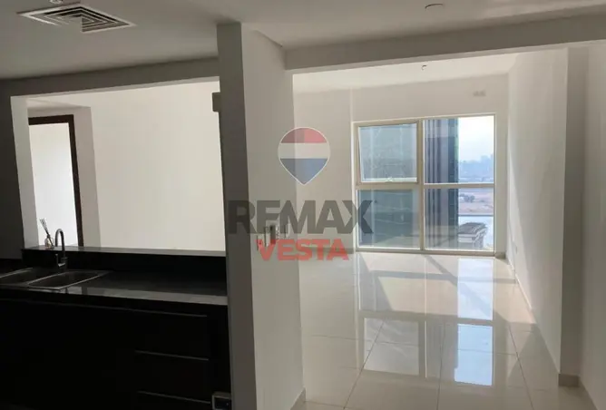125180405 - Property Image 2