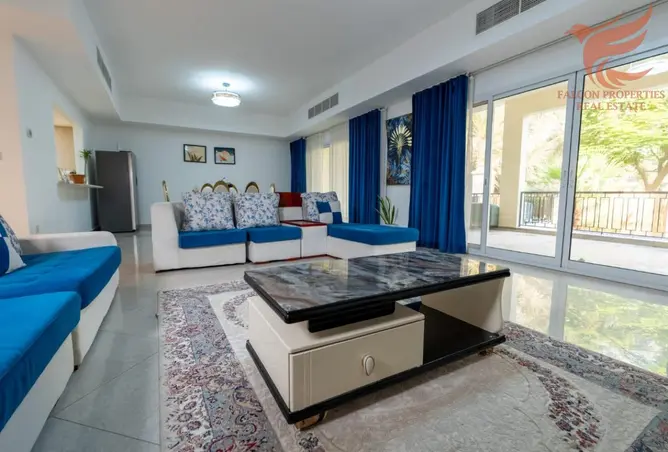 122439002 - Property Image 2