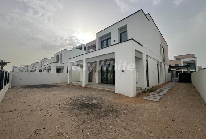 73854597 - Property Main Image