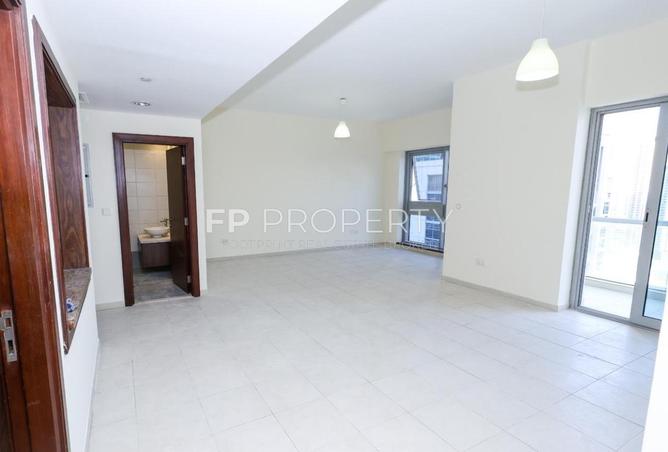122455178 - Property Image 2