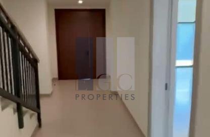 Villa - 4 - 5 for sale in Alreeman II - Al Shamkha - Abu Dhabi Villa - 4 - 5 for sale in Alreeman II - Al Shamkha - Abu Dhabi