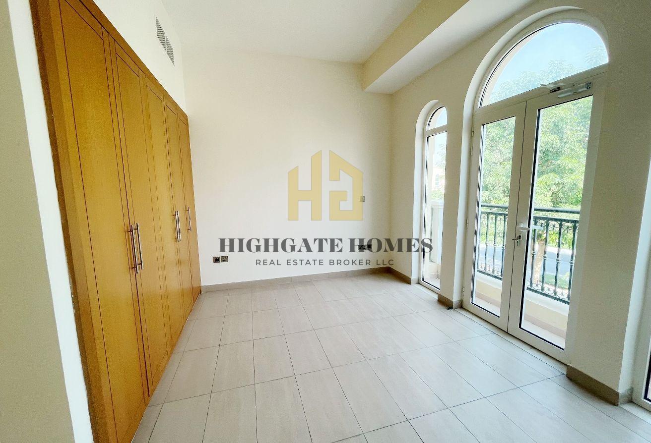 Vacant Soon |Beautifully Landscaped |Stunning Nova photo 13