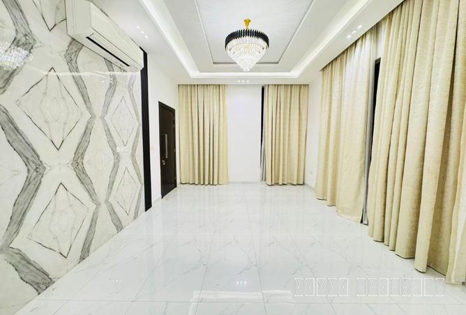 81521047 - Property Image 3