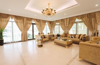 Villa - 4 Bedrooms - 5 Bathrooms for rent in Garden Homes Frond A - Garden Homes - Palm Jumeirah - Dubai