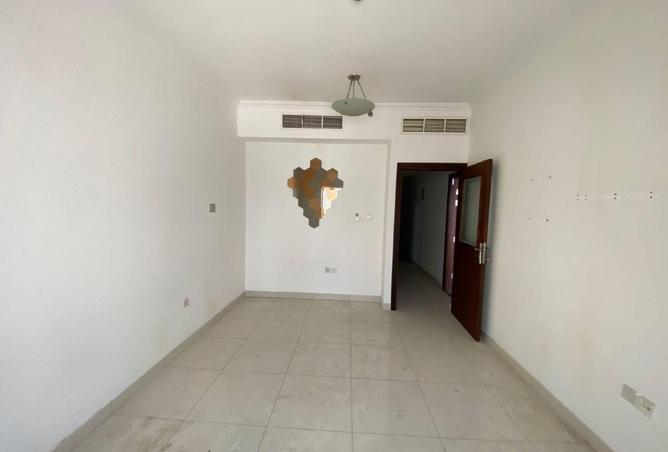 70688005 - صورة العقار 2