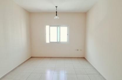 Apartment - 1 - 1 for rent in Fire Station Road - Muwaileh - Sharjah