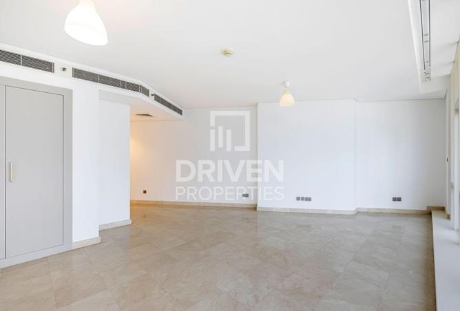 76962290 - Property Image 3