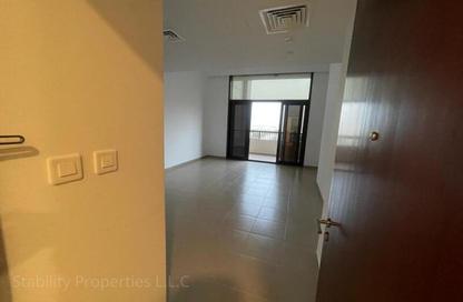 Apartment - 2 Bedrooms - 2 Bathrooms for rent in Jenna Main Square 1 - Jenna Main Square - Town Square - Dubai