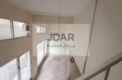 Shop - Studio - 1 Bathroom for rent in Jamal Abdul Nasser Street - Al Majaz - Sharjah