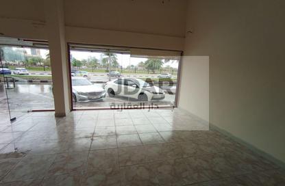 Shop - Studio - 1 Bathroom for rent in Jamal Abdul Nasser Street - Al Majaz - Sharjah